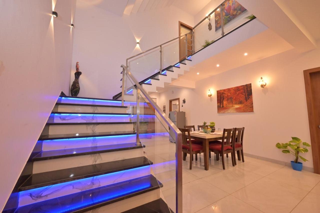 White Castle Villa By Tropicana Stays Lonavala Exteriör bild